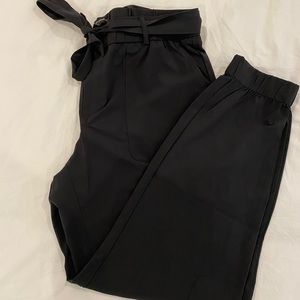 Banana Republic lightweight jogger pant.